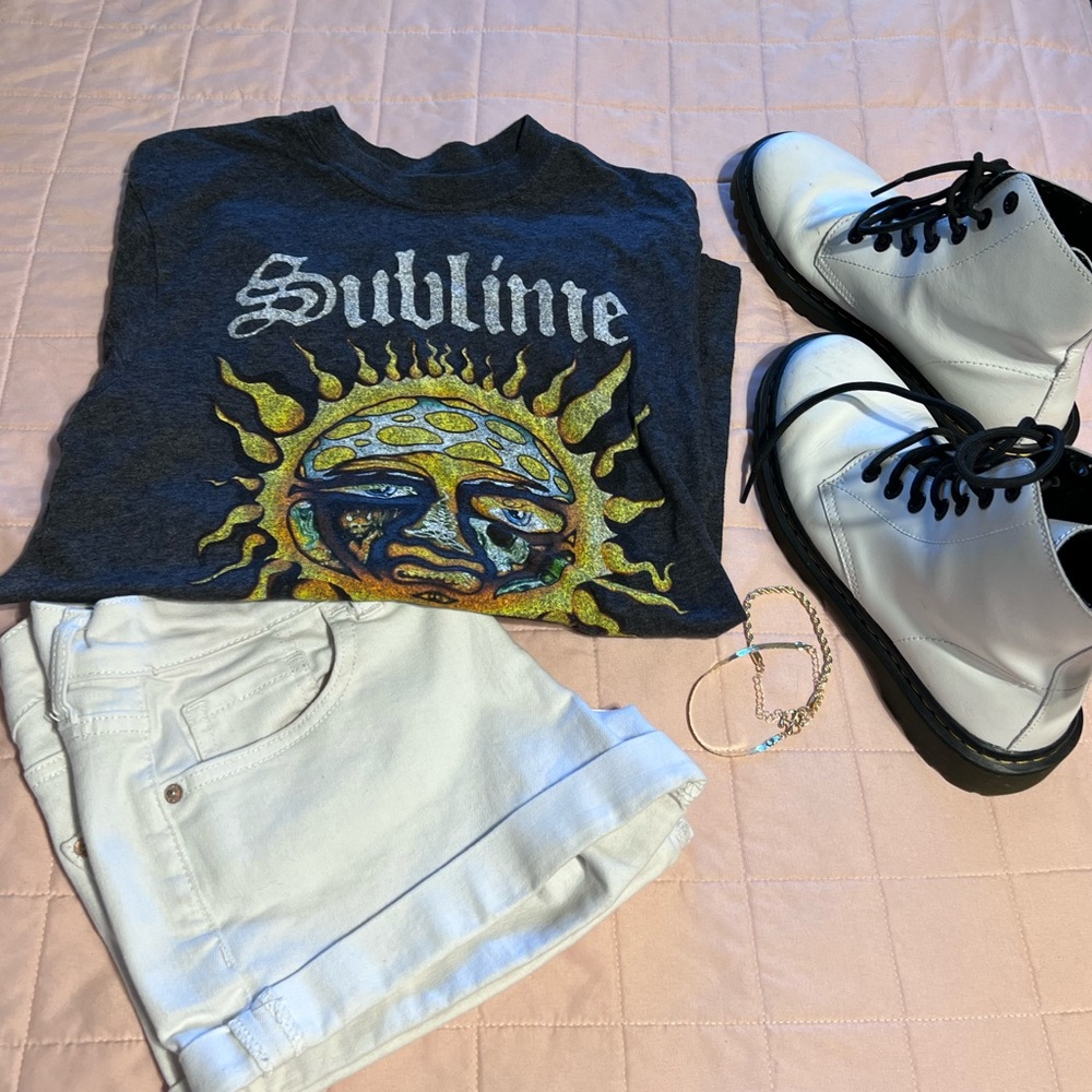 💛3 for 30💛 Sublime Tee 🌞